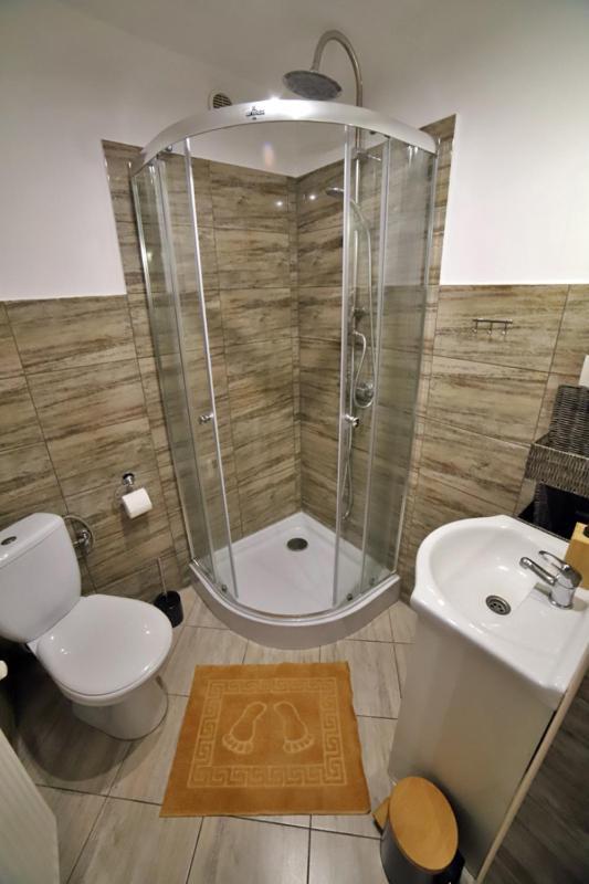 Апартаменти Sowi Gosciniec Wellness & Breakfast Соколєц Екстер'єр фото